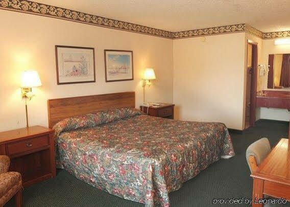 Rodeway Inn Грінвуд Екстер'єр фото